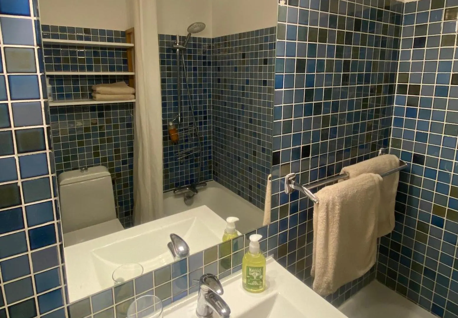 Lovely Studio Apartment Νίκαια
